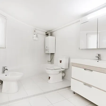 18 Deribasivska Street Jacuzzi Apartment Odesa Exterior photo