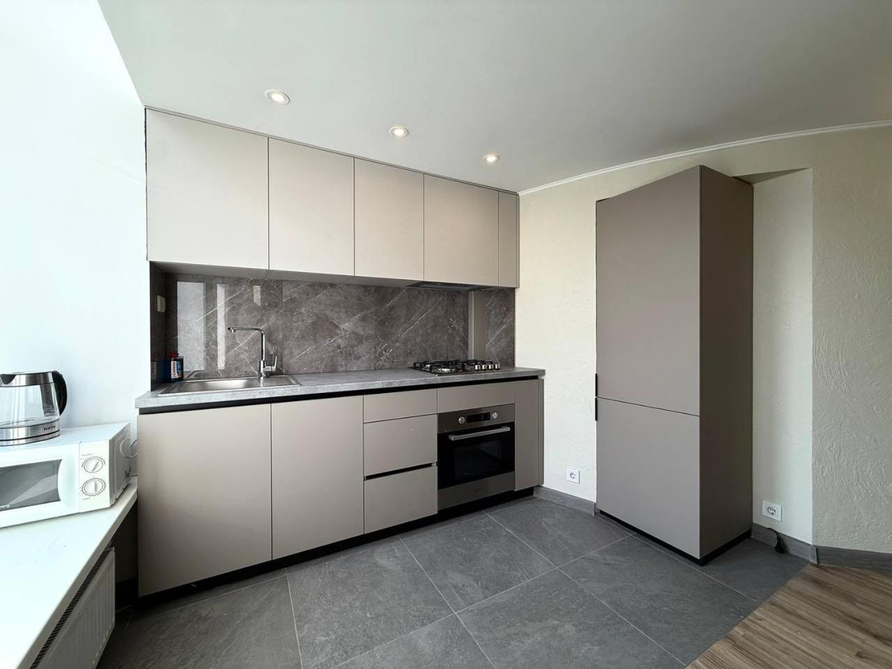 Apartment 18 Deribasivska Street Jacuzzi