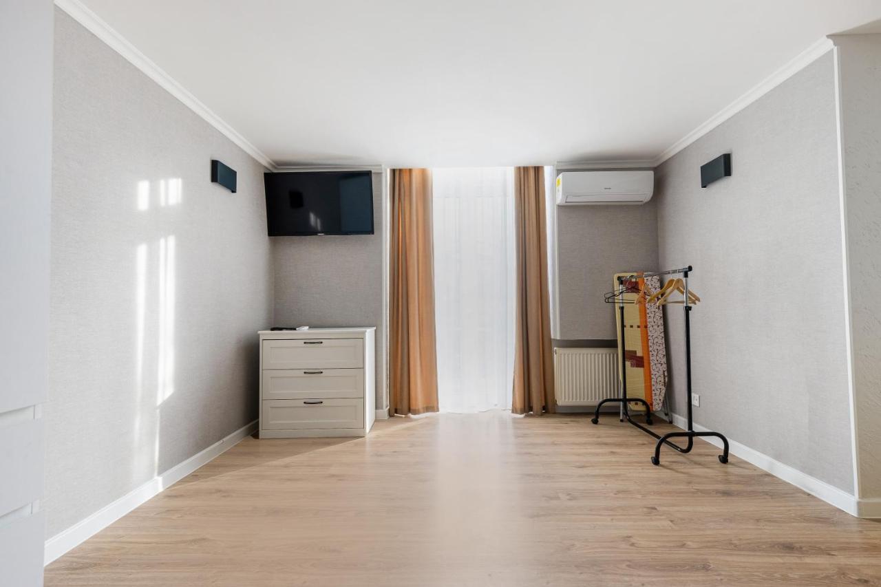 Apartment 18 Deribasivska Street Jacuzzi Odessa